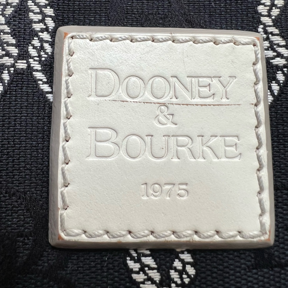 Dooney & Bourke Nautical Knot Bag in Black & Cream - Picture 3 of 15